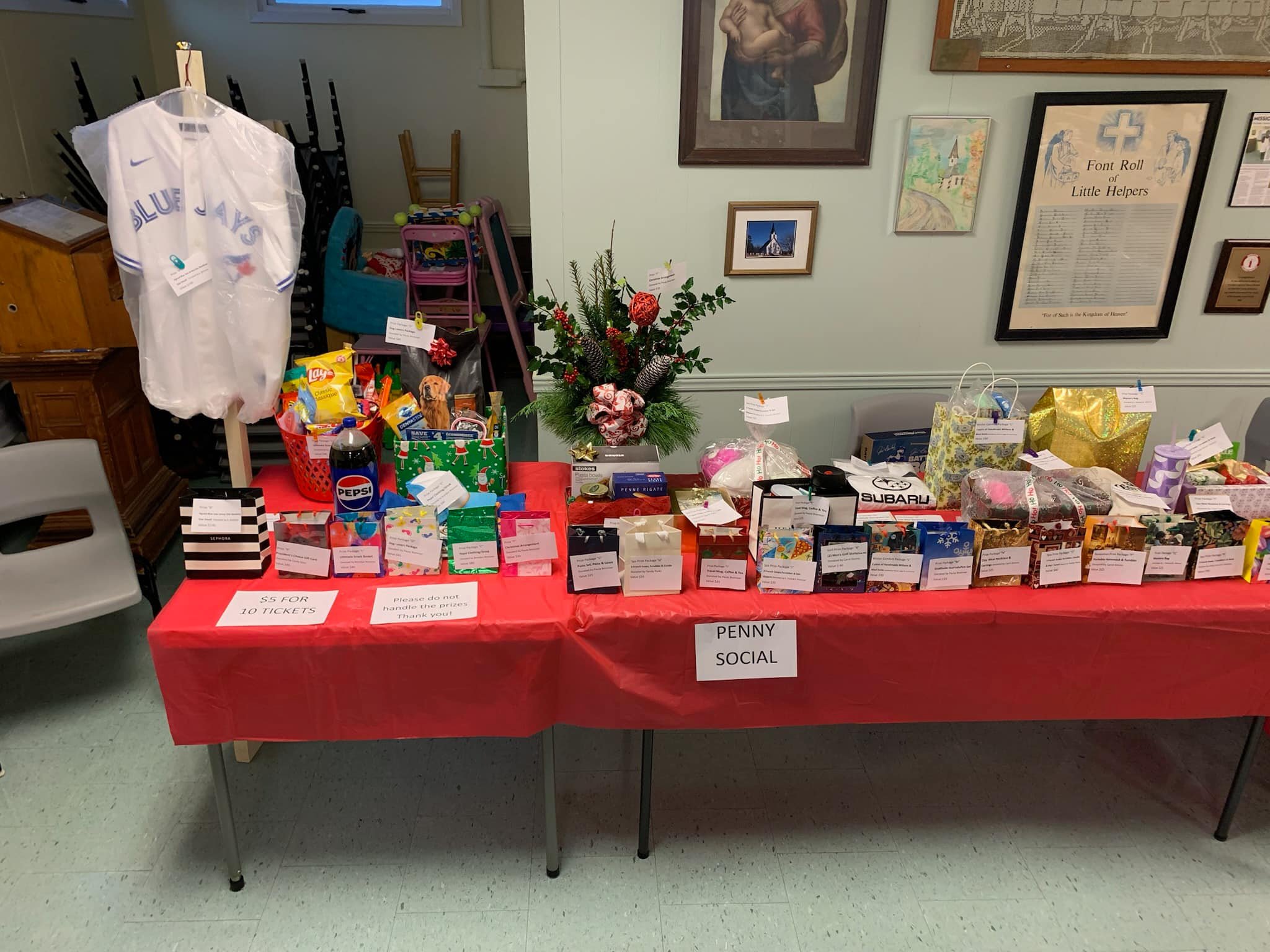 The St Luke's ACW held their
    annual Christmas Sale on November 30 in the Parish Hall.
    There was a great turn-out of folks taking advantage of
    great sales of new-to-you, Christmas ware, baked goods,
    a penny auction and a well stocked canteen and
    supporting St Luke's, $3,598.40 was raised.